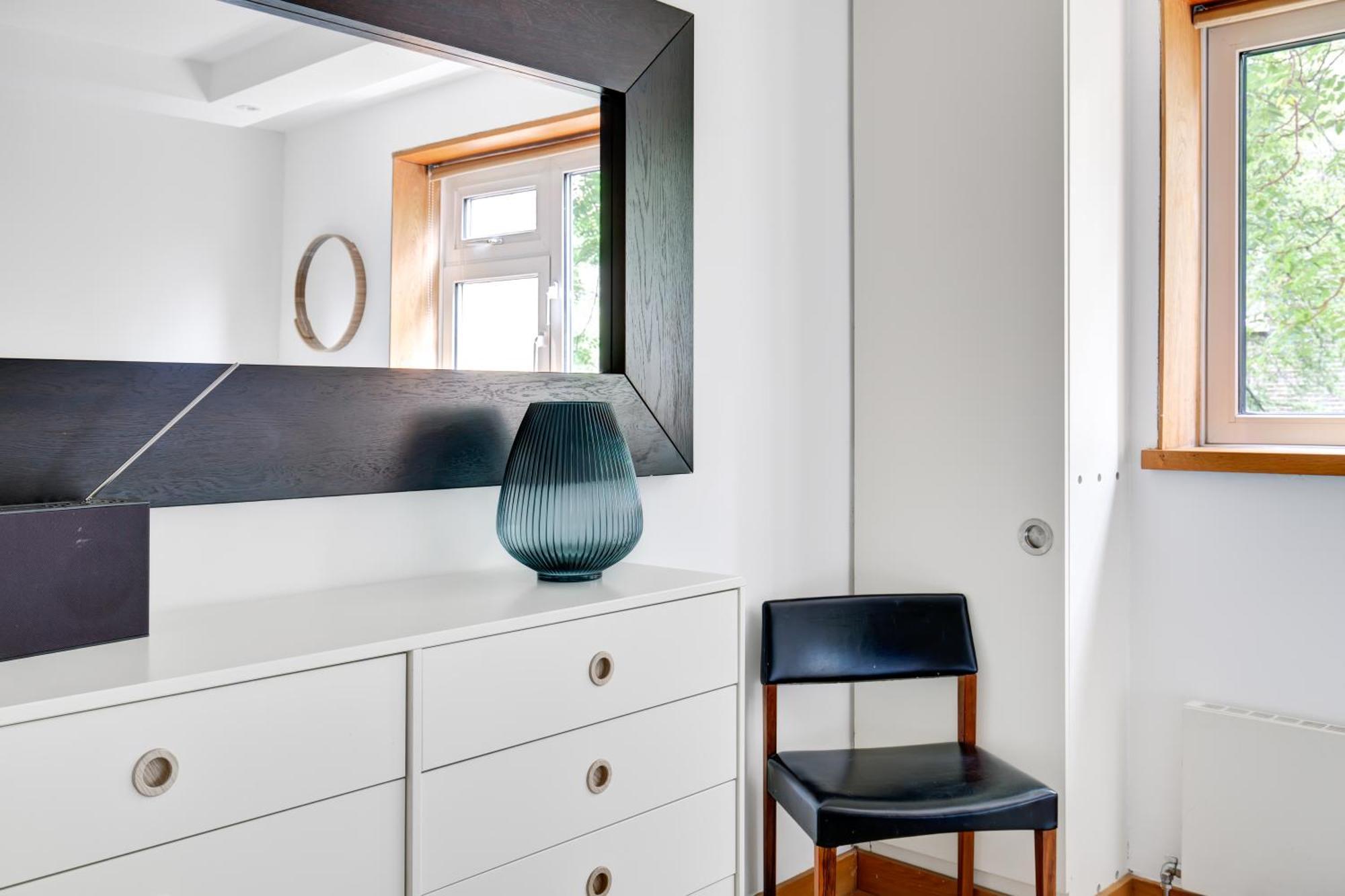 Modern Notting Hill 2 Bedroom Near Royal Oak Tube Londra